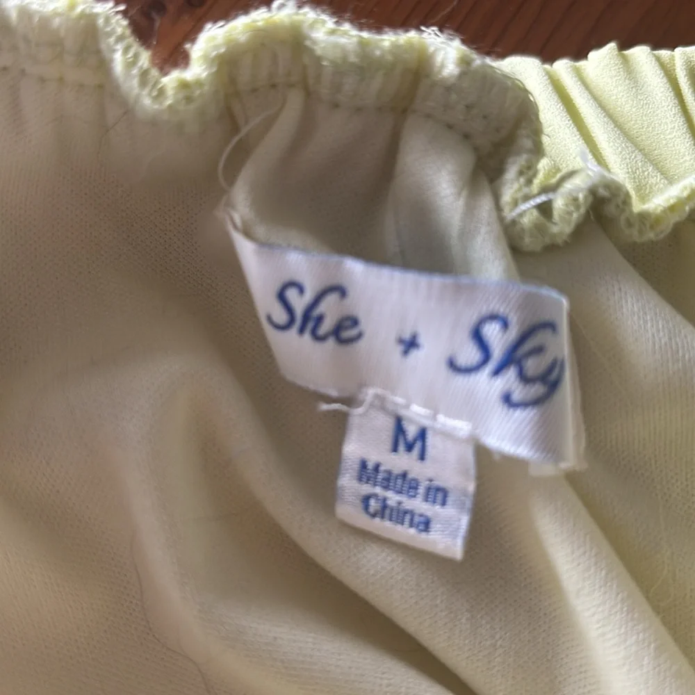 Lime green‎ Tiered Skirt - Picture 4 of 5